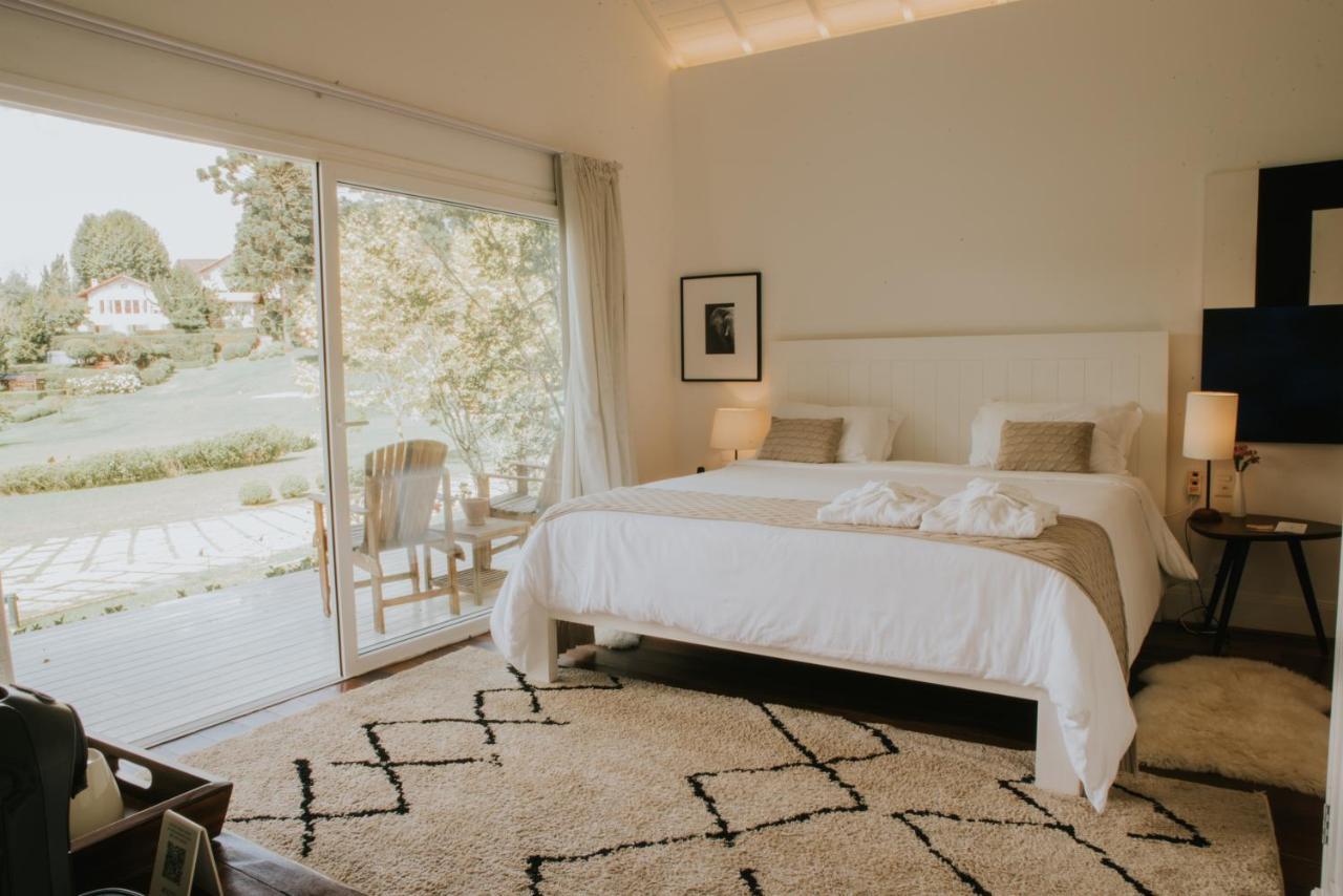 Roots Resort 5*
